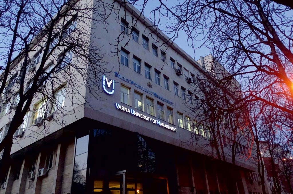 Висше училище по мениджмънт ВУМ